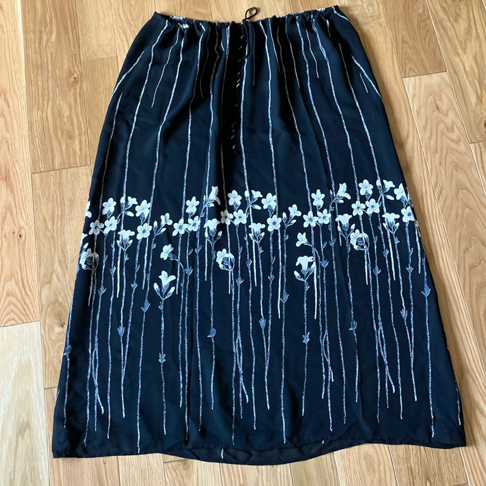Vintage plus Lapis Black Floral Embroidered column tie waist Maxi  Skirt 1X